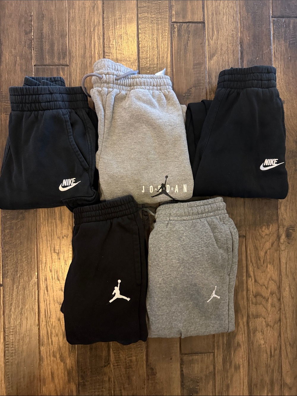 Nike Jordan Kids' Black & Gray Jogger Sweatpants - Bundle of 5 Size M